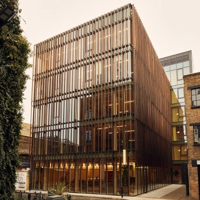 TOG presenta il prestigioso edificio per uffici in legno massiccio nel centro di Londra