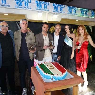 Al Napoli Cinema Festival è festa con “Napoli nel Cuore” seconda serata conclusasi con premi e statue Maradona realizzati da Pa.Ma. Sport