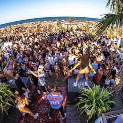 Al Papeete Beach Milano Marittima l'estate non si ferma! 9/9 White Christmas Beach Party