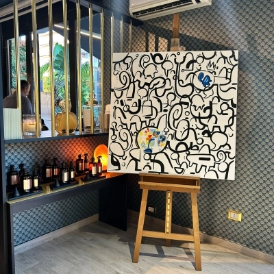 Due opere di Willow esposte nella sede di Profumerie Dabbene Concept Store  in viale Piemonte a Palermo