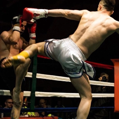 Quattordici combattimenti di kickboxing per “Le stelle del ring”