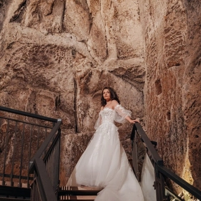 Al Pozzo di San Patrizio di Orvieto shooting fotografico moda sposa per il Progetto Orvieto Destination Wedding 