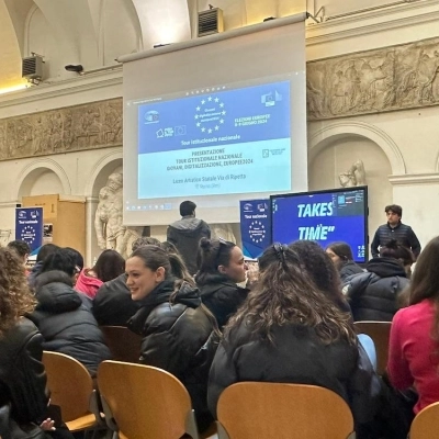 Giovani, digitalizzazione, europee2024: il Liceo Artistico Statale di via di Ripetta di Roma in prima linea per sostenere l’UE
