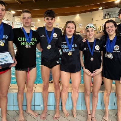 Otto titoli regionali per la Chimera Nuoto ai Campionati Toscani Giovanili 