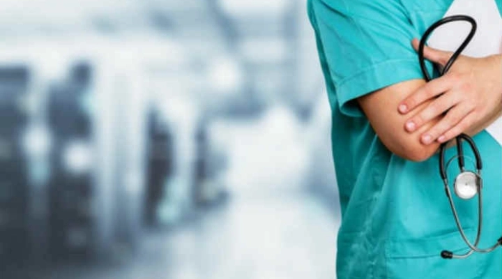 Sanità, Nursing Up De Palma: «Sblocco del vincolo di esclusività: dal decreto Milleproroghe una prima apertura alla libera professione degli infermieri pubblici. 