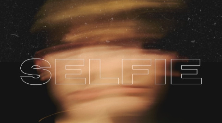 SELFIE è il nuovo singolo de LE FREQUENZE DI TESLA