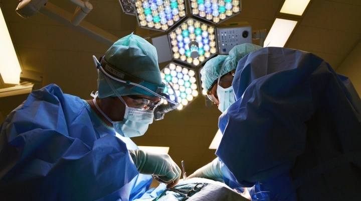 Rilancio, riorganizzazione, ristrutturazione, formazione: la chirurgia guarda oltre il Covid con Napoli Surgery