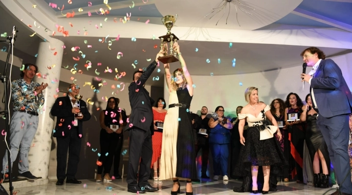 Vittoria, ° Festival “Il Picchio Verde”, vince Daniela Battaglia di Giarratana. Assegnati i premi speciali. Selezionati i concorrenti di Fuoiriclasse Talent
