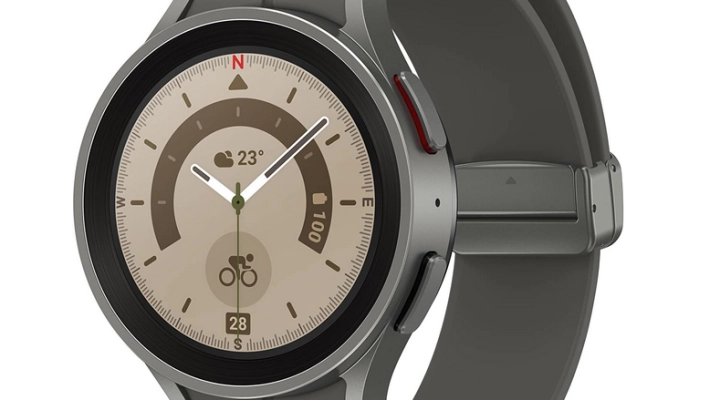 Samsung Galaxy Watch5 Pro Titanio - Bluetooth Messaggi, 45MM: Recensione e Offerte