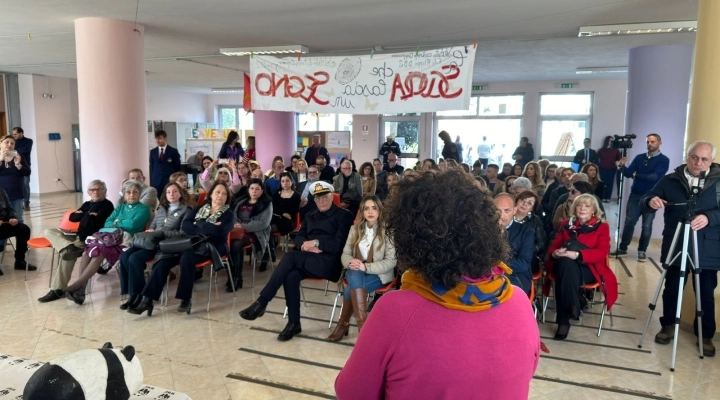 900 alunni a scuola nel verde  Inaugurata nel Casertano l’Aula Natura di WWF e P&G Italia