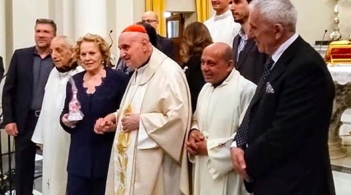 Katia Ricciarelli canta in Vaticano: emozione durante la Messa del Cardinale Comastri